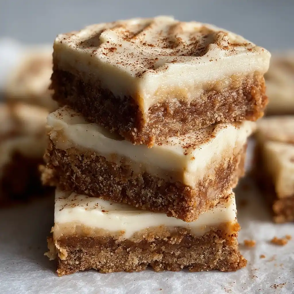 Best Apple Cinnamon Blondies Recipe Easy Apple Cinnamon Blondies With Frosting How To Make Apple Cinnamon Blondies Apple C...