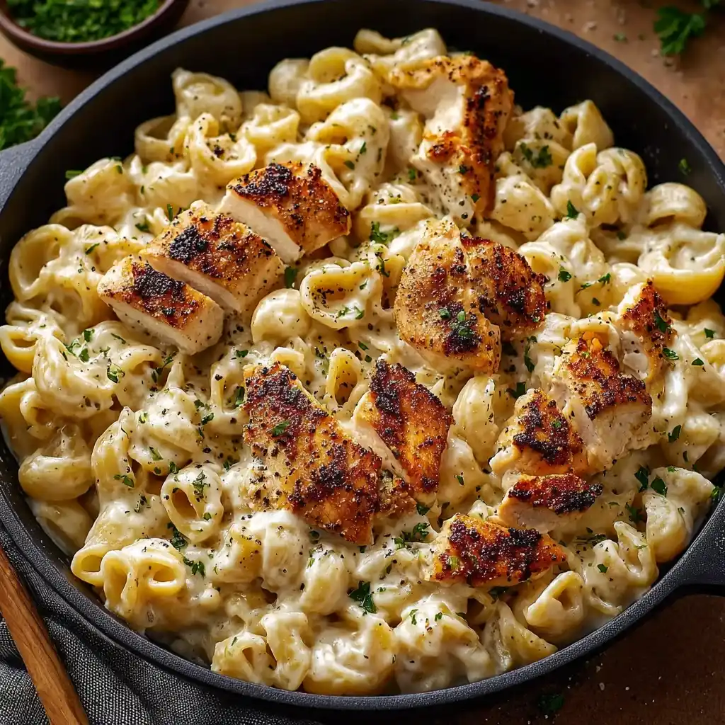 Creamy Garlic Parmesan Chicken Pasta