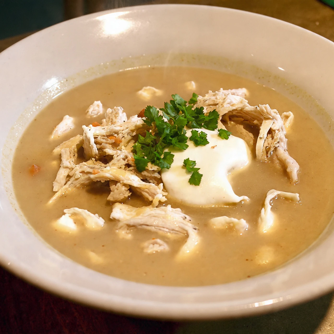 Easy Keto White Chicken Chili Recipe Best Low Carb White Chicken Chili Homemade Keto White Chili With Chicken Creamy Keto ...