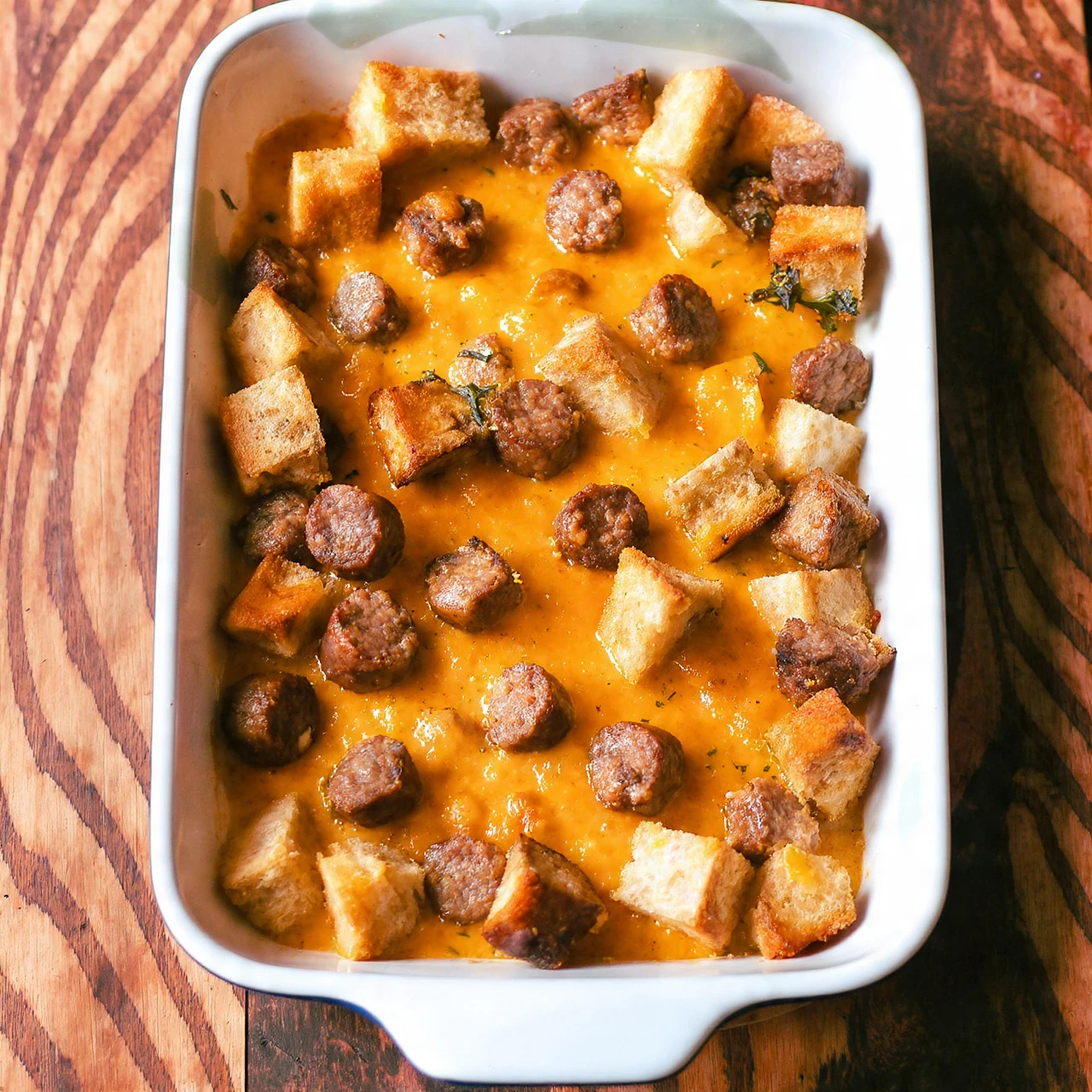 Easy Sausage And Egg Casserole Recipe Homemade Sausage Egg Bake Comforting Breakfast Casserole Ideas Best Sausage And Egg ...