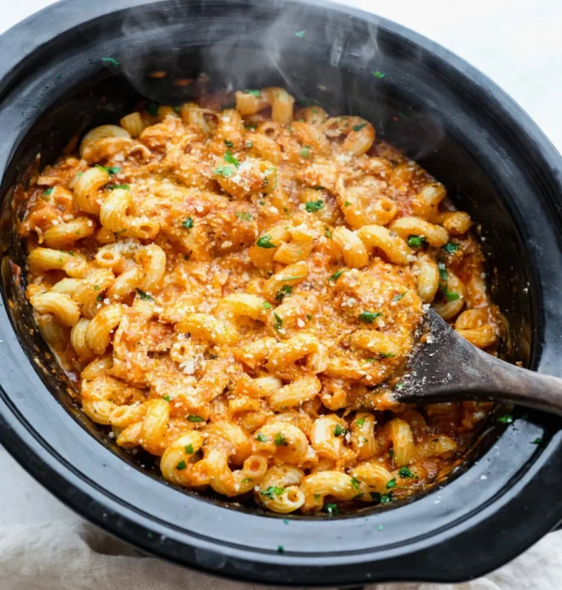 Crockpot Creamy Chicken Pasta