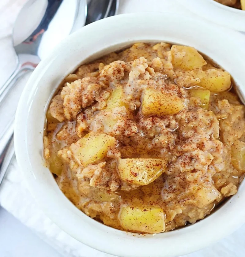 Apple Cinnamon Oatmeal